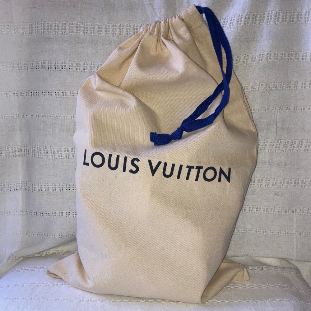 Louis Vuitton Cream Canvas Drawstring Dust Bag with Blue Accents 11x19